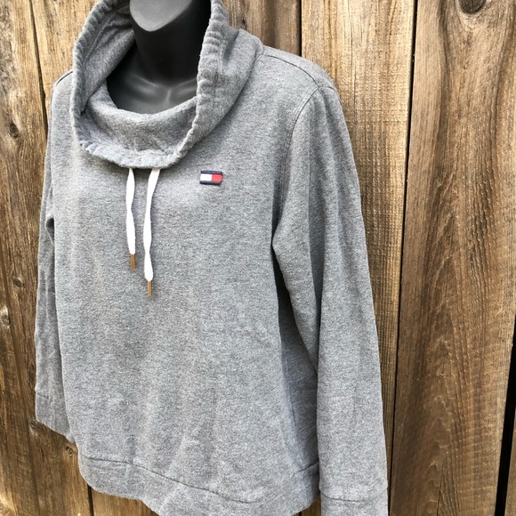 Tommy Hilfiger pullover sweatshirt - Picture 2 of 4